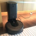 4. How To Turn Off Roomba i7-1