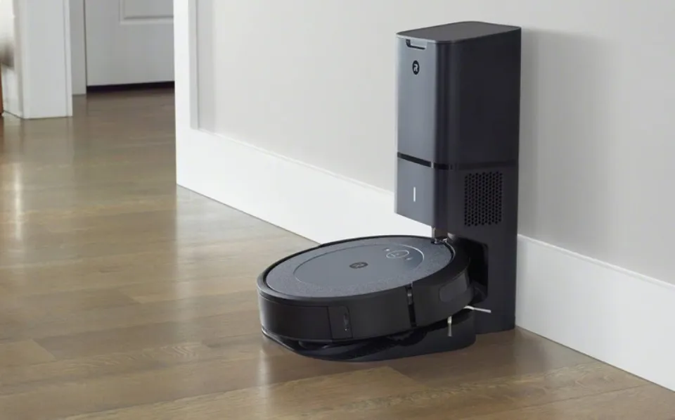 How To Open and Clean A Roomba Robot Vacuum Bin - 2023 Guide